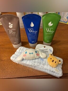 Korean Beauty Set 3 Foam Cleansers + Headband